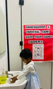 Highlight the 6 steps to be followed for hand wash img (6)