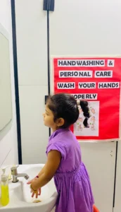 Highlight the 6 steps to be followed for hand wash img (8)