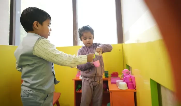 Nurturing Independence How Toddlers Learn to Do Things Themselves img 1